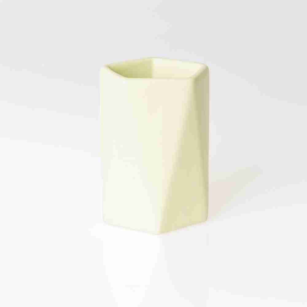 Monochrome large Cream Monochrome large Cream