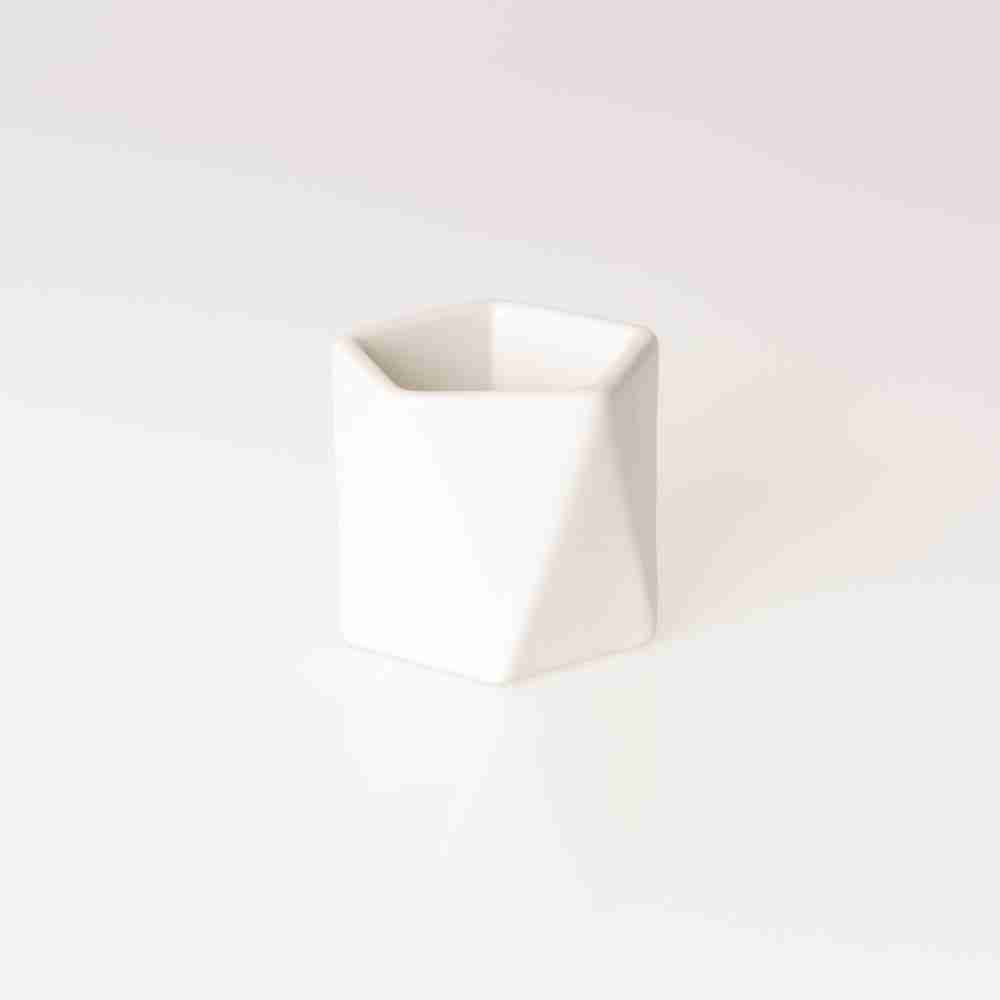 Monochrome small White Monochrome small White